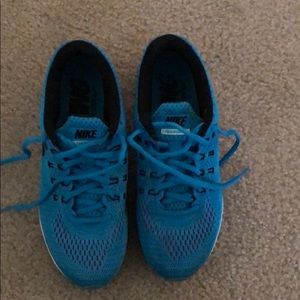 Nike Tailwind 8 sneakers.